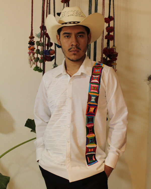 Guayabera "Desequilibrio" - Imagen 7