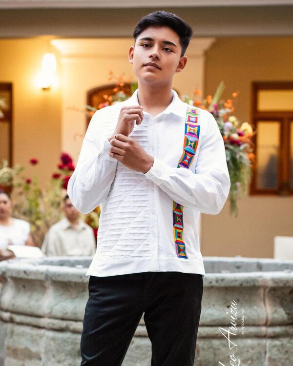 Guayabera "Desequilibrio" - Imagen 4